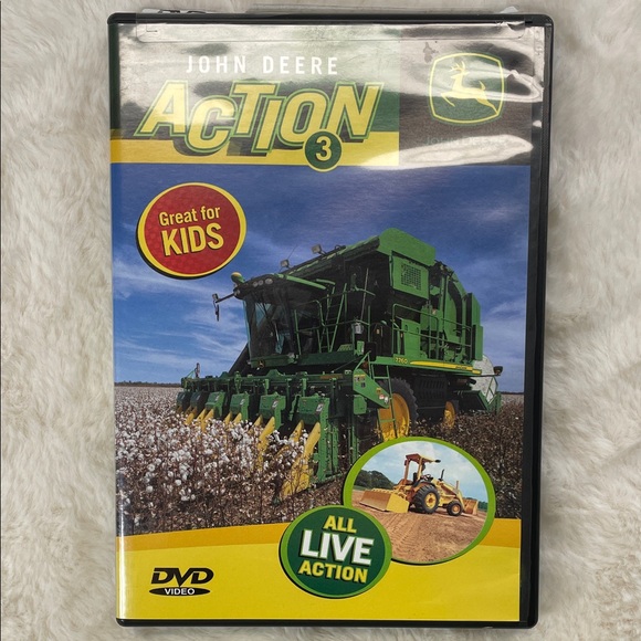 John Deere Action 3 DVD - Green and Yellow - Picture 1 of 3